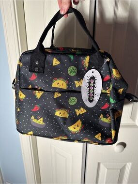 IKONIC Cute Taco & Nacho Print Lunch Bag - Black Background